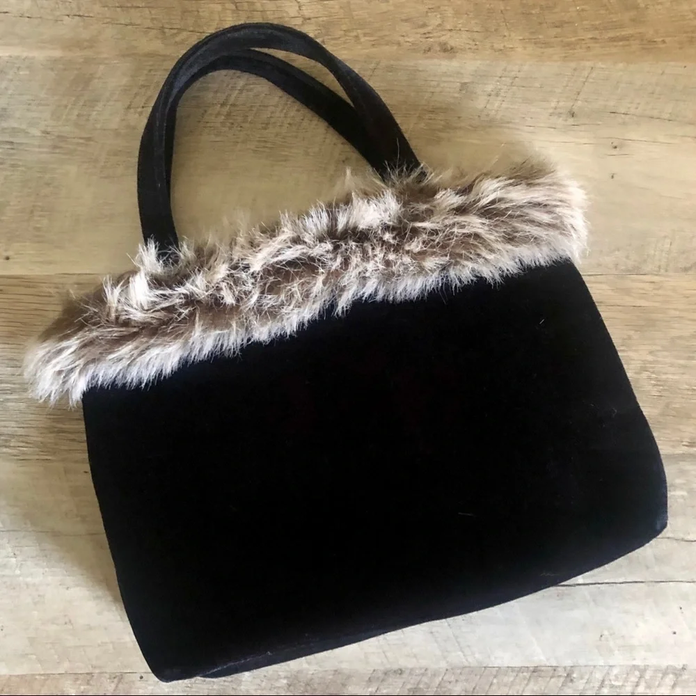 Boutique Faux Fur Shearling Black Velour Satchel Boho Y2K Handbag Red Lining